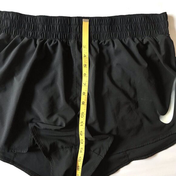Nike Women’s Swoosh Shorts Plus Size 2X Black Waistband Pocket Inner Lining Gym - Picture 10 of 11